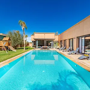 https://villa-m-marrakech.marrakeshhotelsmorocco.com