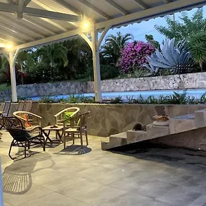 Villa Le Jardin Des B-joux, Le Morne-Vert